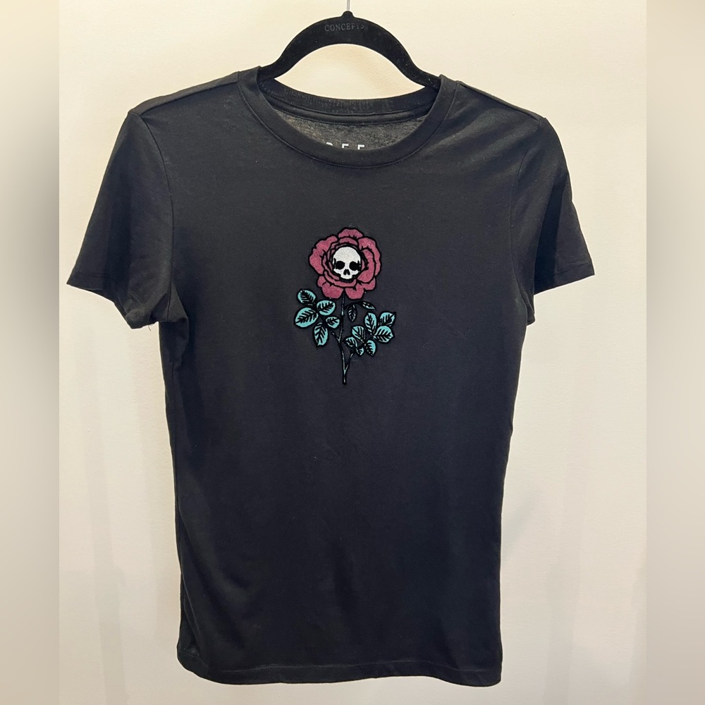 Free State black skull rose slim fit tee